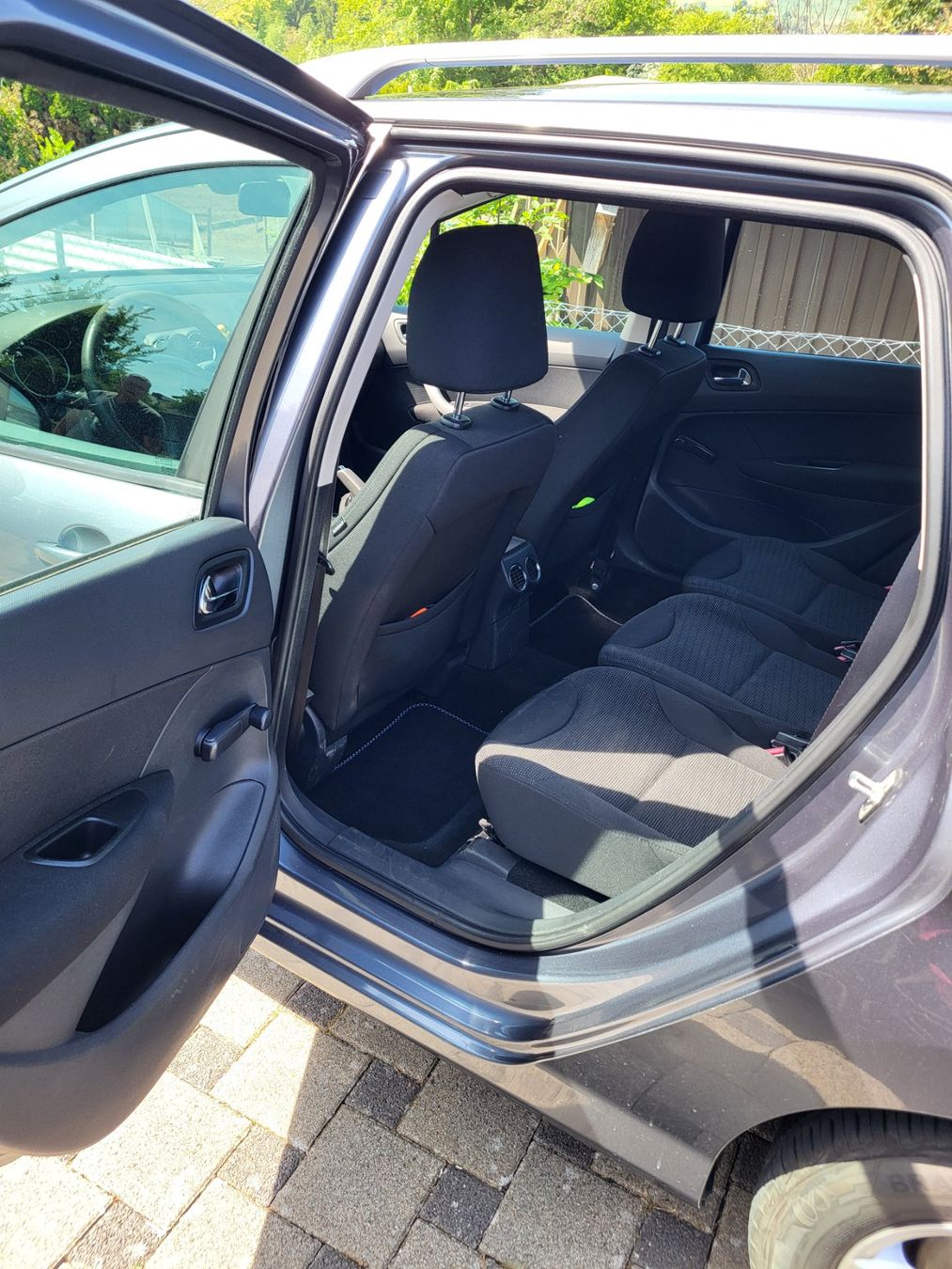 Peugeot Automobili: Peugeot 308 SW – Usato da Tennwil venduto da Tembeler 6