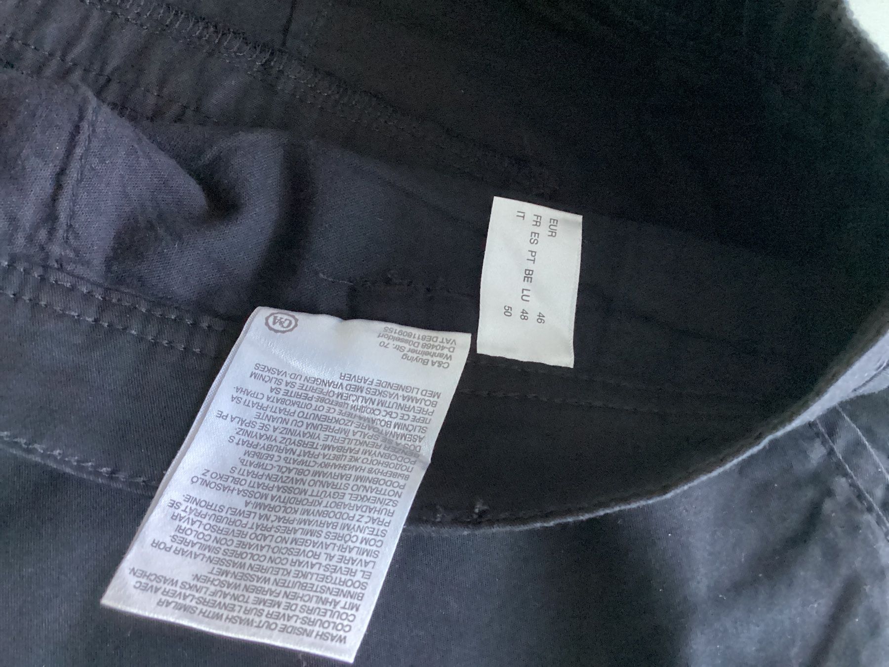 C&A Pantaloni: E2/ Short d'été noir Canda C&A , taille 46 – Usato da Bern venduto da ger_rxp9 2