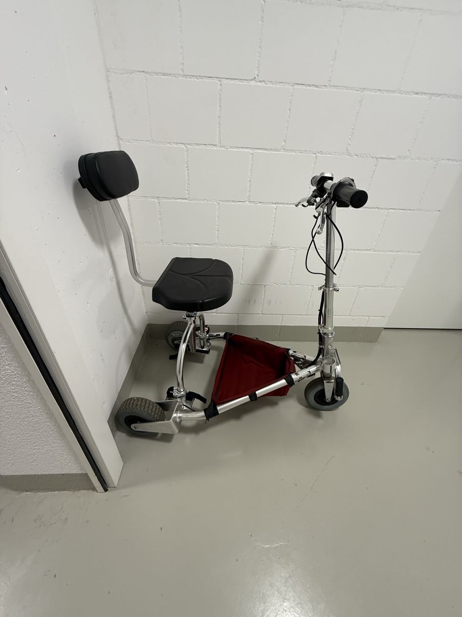 Sedie a rotelle: Travelscoot - Set Escape – Nuovo (secondo la descrizione) da Niederbipp venduto da Tiffany1771 2