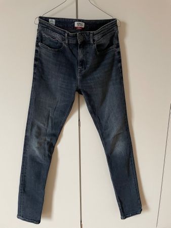 Jeans Tommy Jeans slim tapered Austin Grösse 30/34