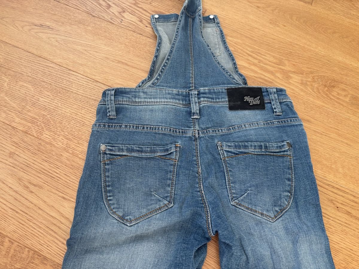 Pantaloni: Latzhose here + there 140 – Usato da Adligenswil venduto da ZGB 2