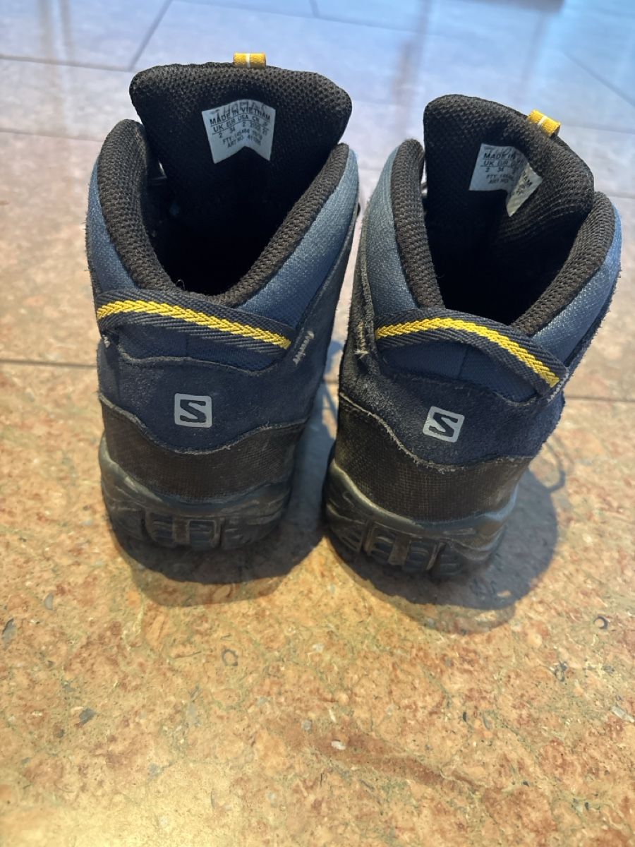Salomon Scarpe per ragazzi: Salomon Wanderschuhe 34 – Usato da Zürich venduto da aniam 2