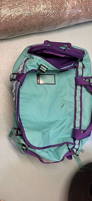North Face Taschen: Bade Camp Duffel Tasche L – Gebraucht aus Hinwil von cowgirl81