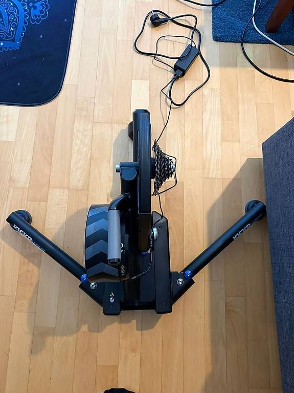 Wahoo Vélos d'appartement: Home trainer KickR Move – D'occasion à Nyon par kal_v6c5 1
