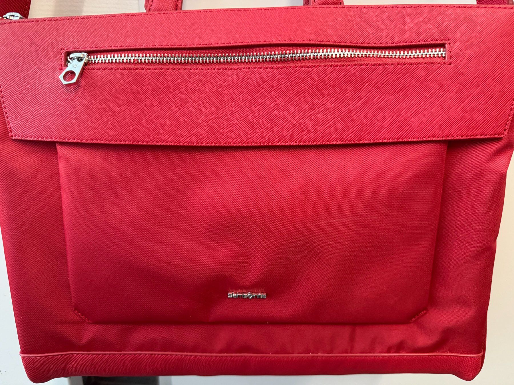 Samsonite Sacs femmes: Samsonite Laptoptasche Zalia 14.1" – Neuf (Voir description) à Männedorf par mel_st6z 1