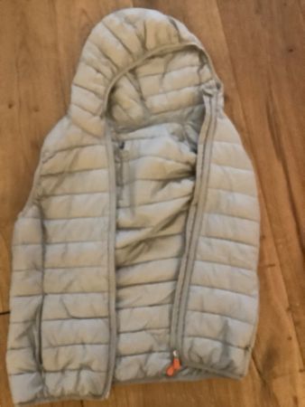 Steppweste Save The Duck beige mit Kapuze gebraucht Grösse 2