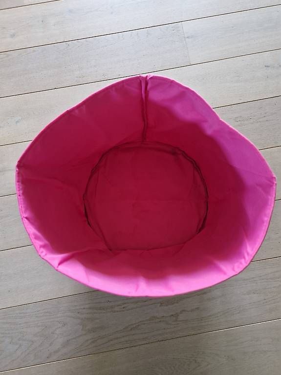 Altro per la casa: Aufbewahrungskorb pink/schwarz – Usato da Gelterkinden venduto da Eve1711 1