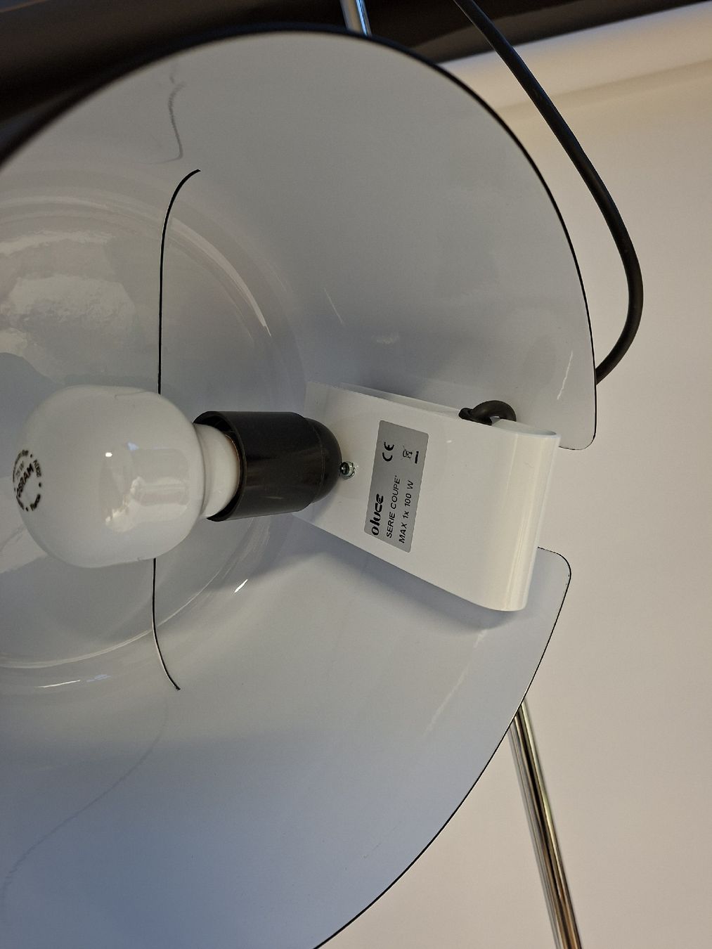 Oluce Lampade: Oluce Coupe von Joe Colombo – Usato da Gümligen venduto da V10-Shop 2