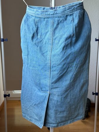 Jeansrock dunkelblau mit 2 Taschen