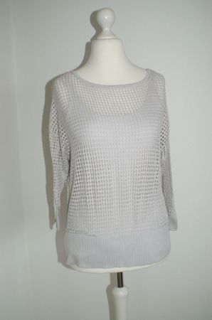 neues Shirt im Lochmuster mit Top, Gr. 38, in stein
