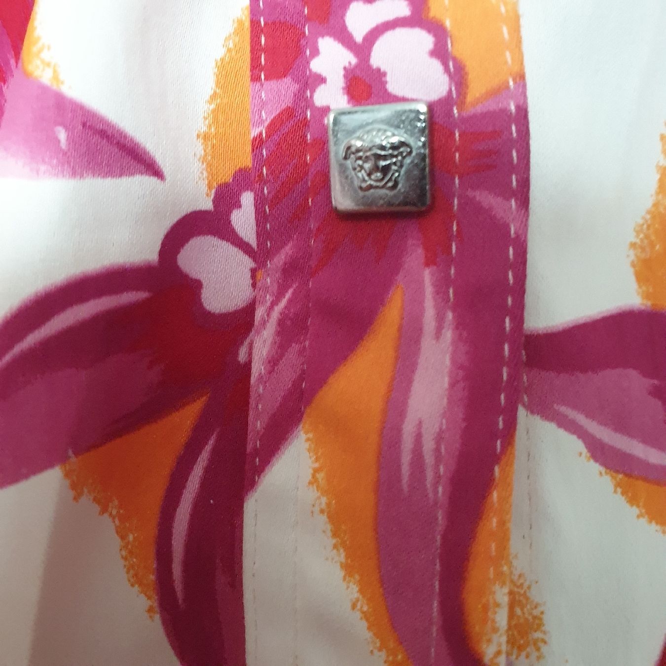 Versace Kleider: Versace schönes blumiges Kleid Gr. 32/46 – Neu (gemäss Beschreibung) aus Frenkendorf von Moon111 2