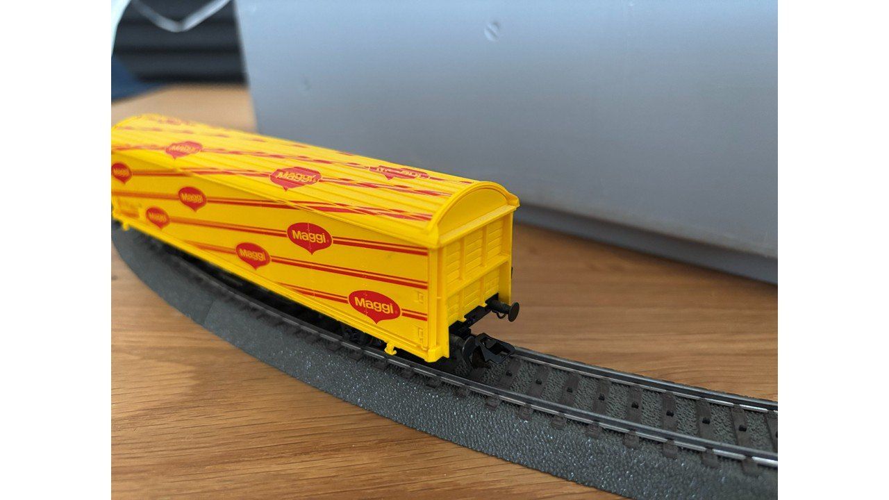 Märklin Modelleisenbahnen: 4x Güterwagen Märklin & Roco – Gebraucht aus Bremgarten AG von Trombone98 7