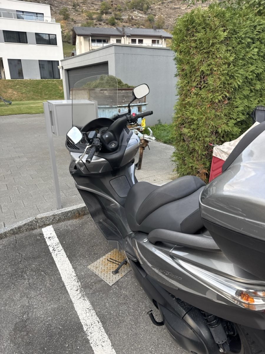 Honda Scooter: Honda FJS 400 A – Usato da Gampel venduto da Gismo038 1