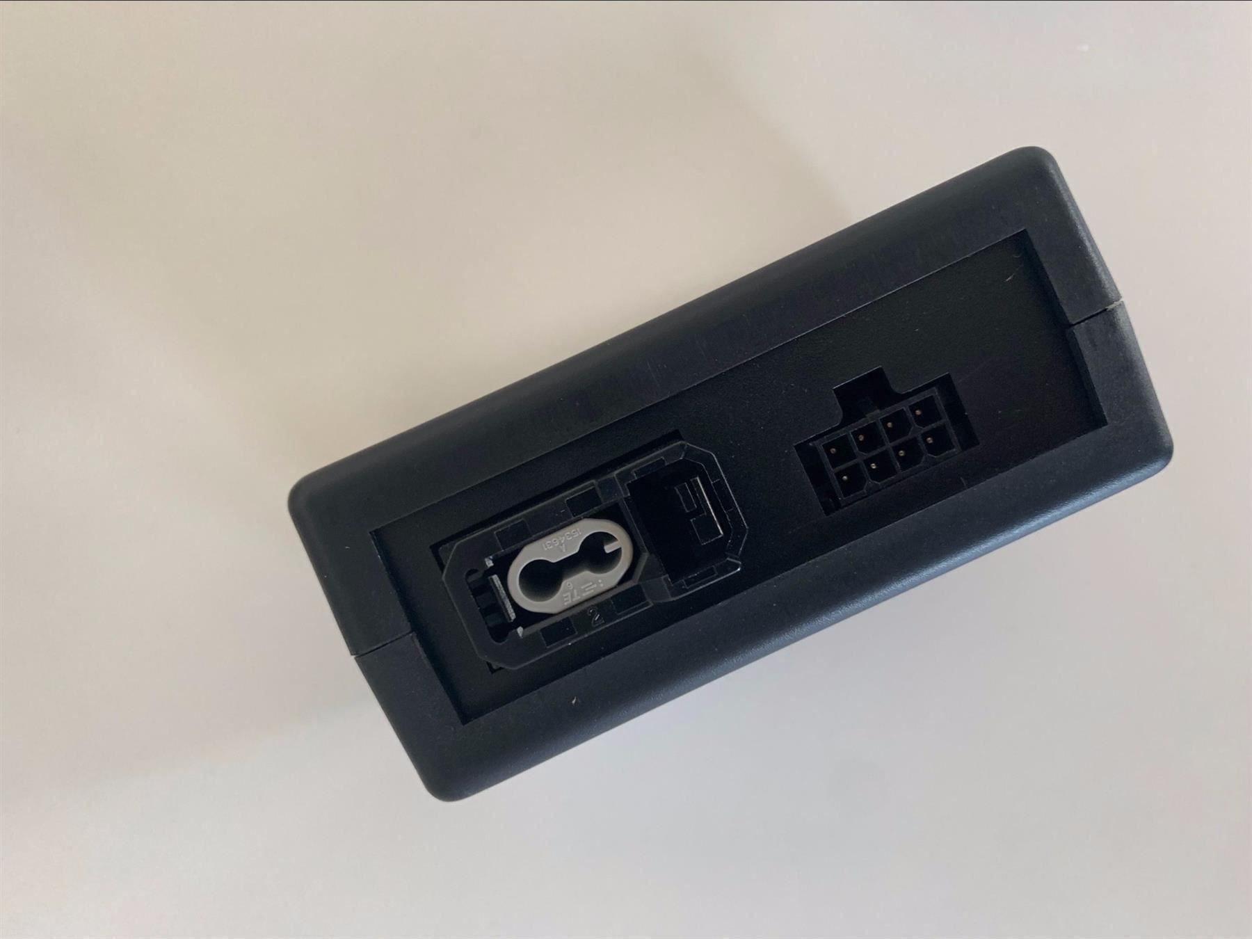 Mercedes-Benz Tutti i ricambio: Mercedes Benz most Glasfaser Adapter – Nuovo e nell'imballaggio originale da Malans GR venduto da BUYBEST-Schweiz 4