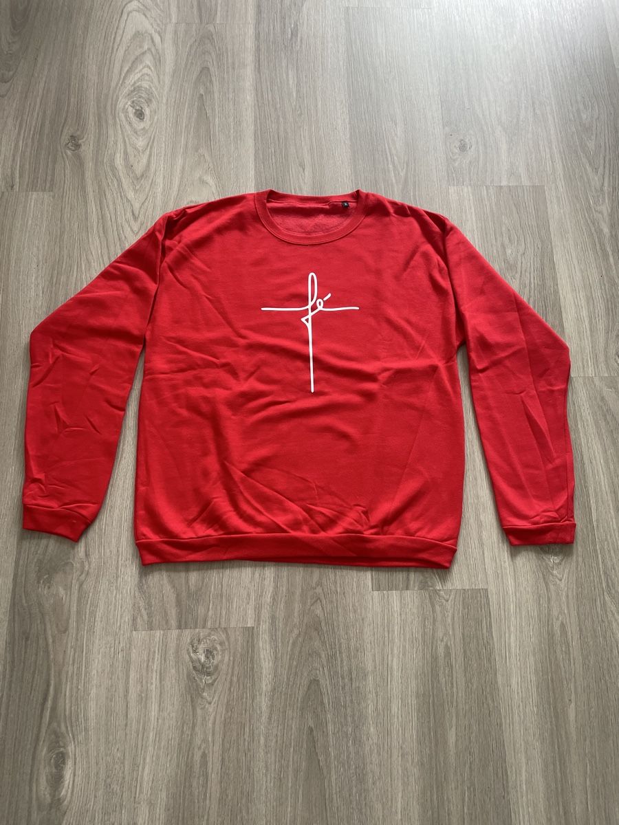 Maglioni & Felpe: Roter Pullover mit Aufdruck "Fé" – Idealer Herbst Look! – Nuovo e nell'imballaggio originale da Biel/Bienne venduto da Bolagol9