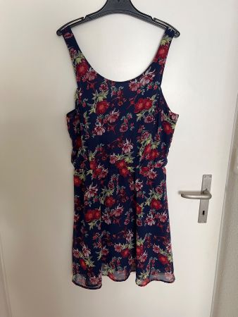 Kleid H&M EUR 42
