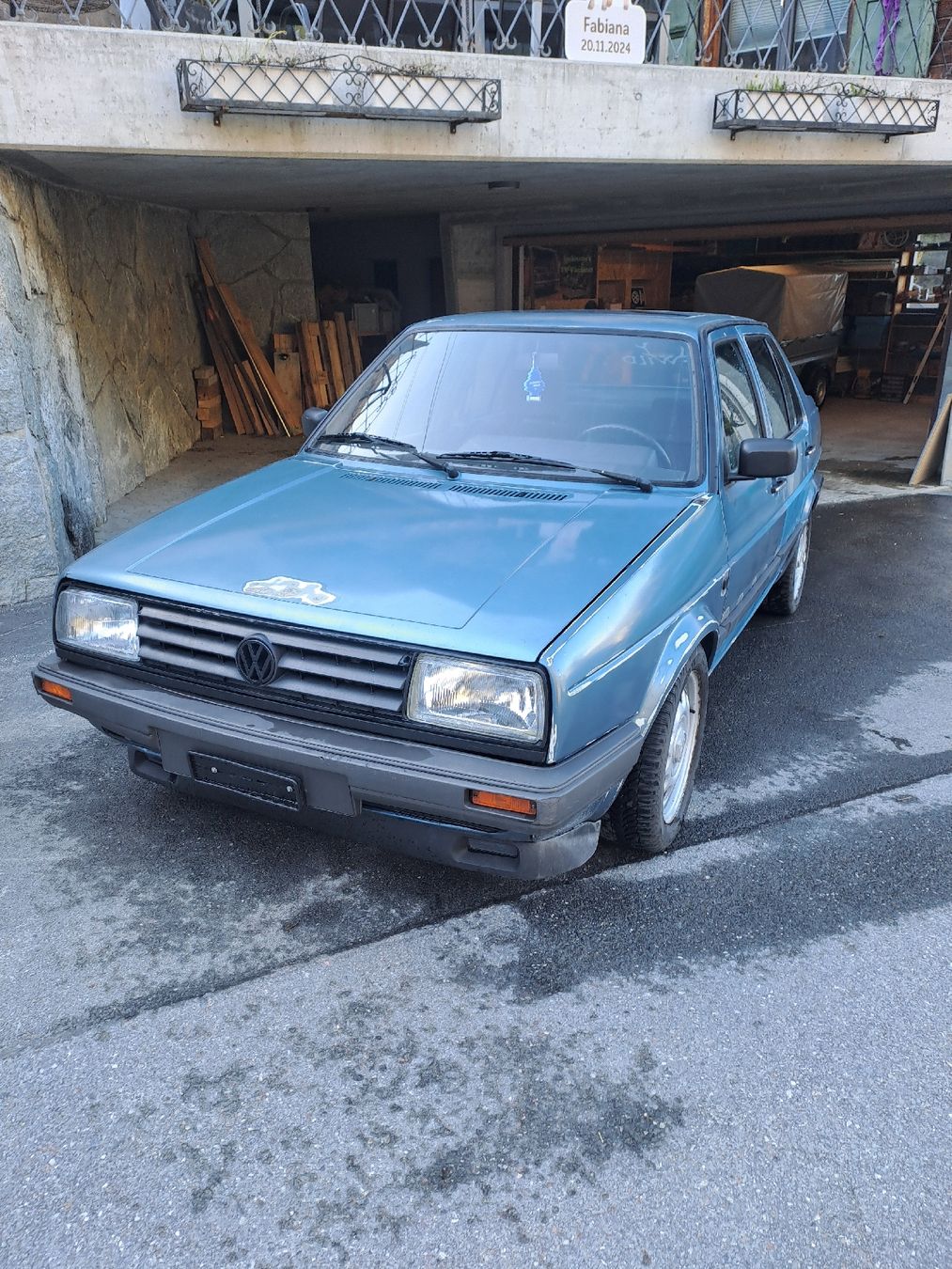 VW Automobili: Jetta 2 1.6l Frisch ab MFK – Usato da St. Niklaus VS venduto da Golf_GTI-G60