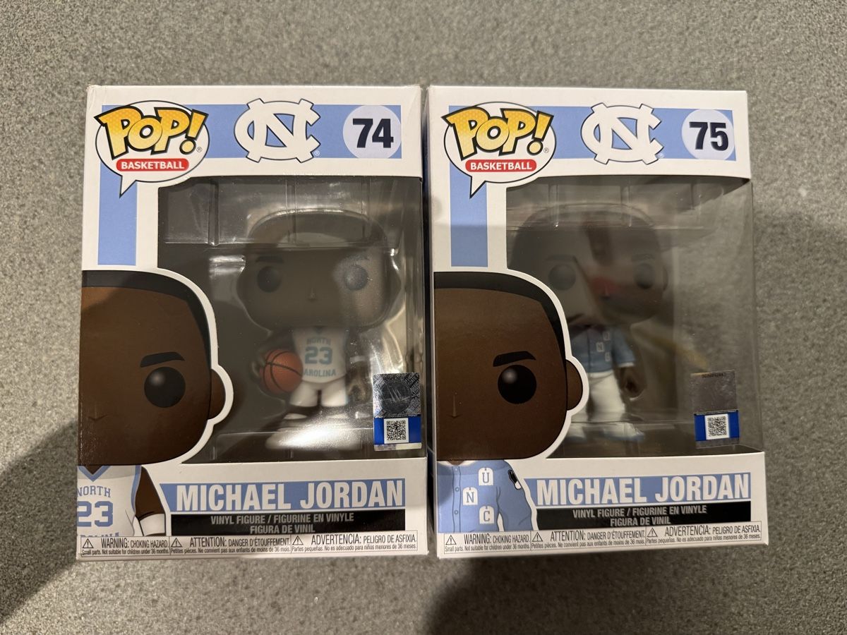 Funko Statuette: Funko Pop Michael Jordan UNC Set 74 e 75 - Nuovo! 48 – Usato da villa luganese venduto da Massimo123456