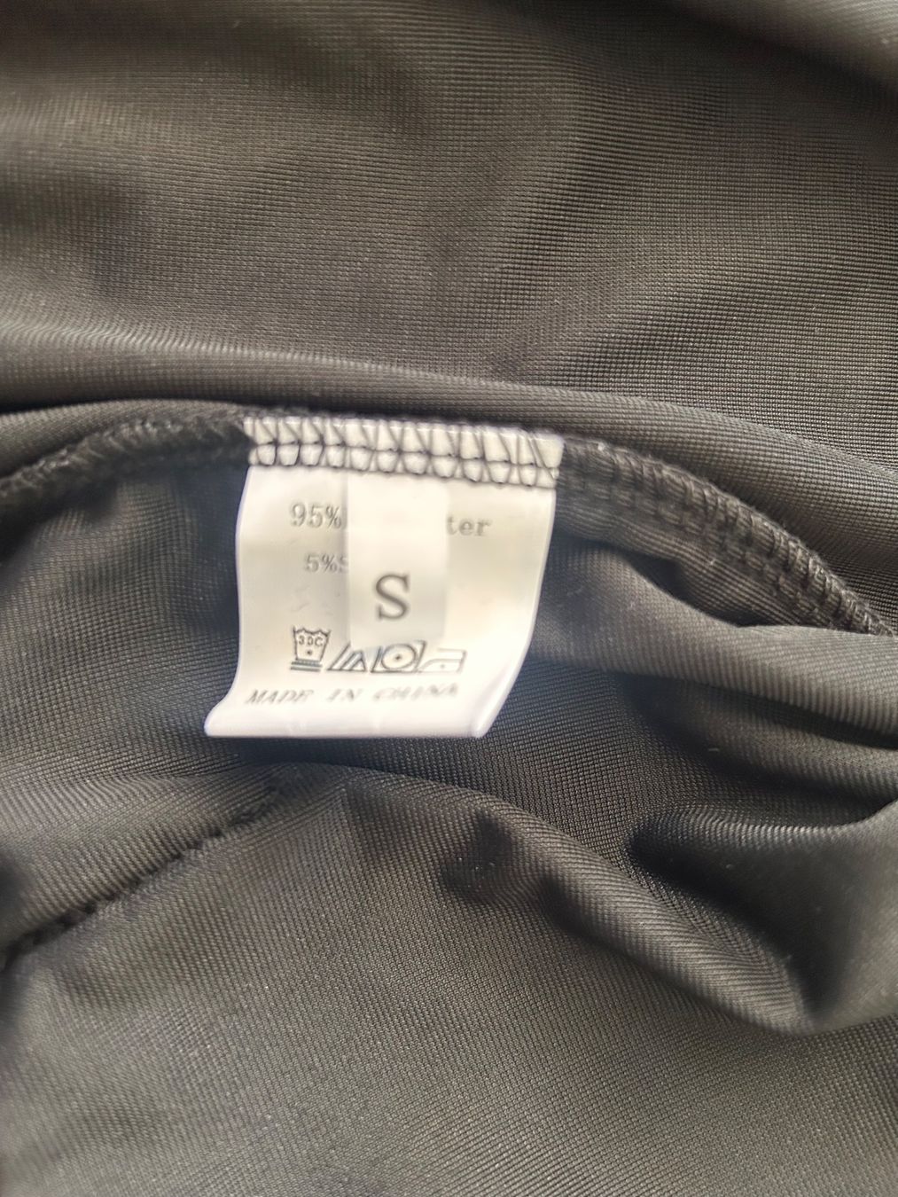 Juicy Couture Maglioni & Felpe: Felpa con zip tipo Juicy – Nuovo (secondo la descrizione) da Bellinzona venduto da RossoScarlatto 2