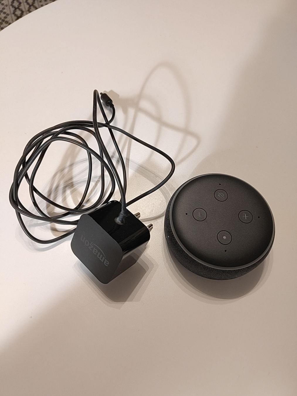 Amazon Casse acustiche: Amazon Echo Dot (3. Gen) – Usato da Lenzburg venduto da veloev 1