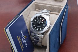 Breitling Avenger Automatic 43 – Ref. A17318 – Full Set