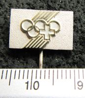 SUISSE OLYMPIC TEAM ANSTECKNADEL SILBRIG GEPRÄGT VINTAGE