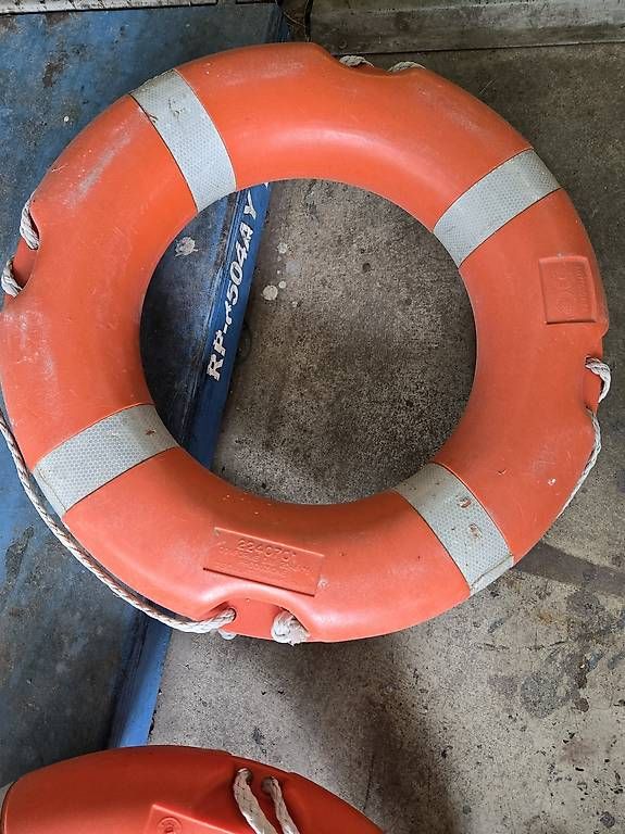 Salvagente: Rettungsringe – Usato da Sattel venduto da inf_hjl7 1