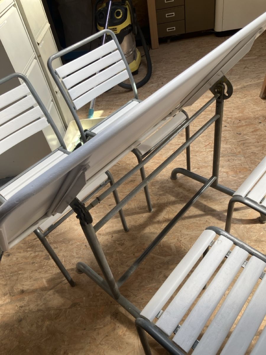 Bigla Set di tavolo e panche: Sissach Bigla Sitzgarnitur Original +++Letzte Aktion+++ – Usato da Erlenbach im Simmental! venduto da Simmentaler-Perlen 5