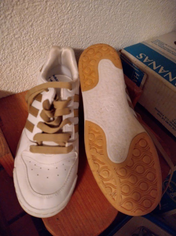 Adidas Scarpe da donna: Adidas Turnschuh – Usato da Sissach venduto da Remanka 1