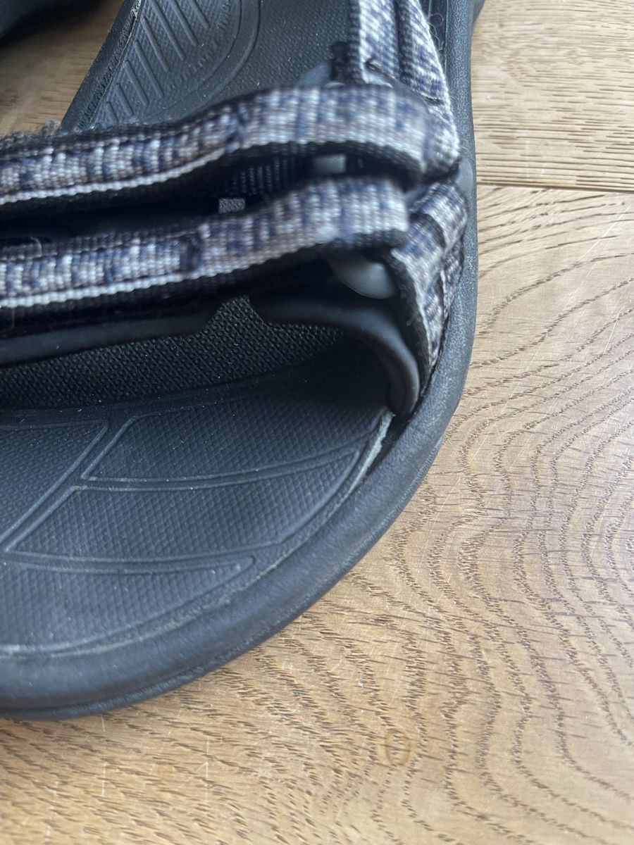 Teva Schuhe für Jungen: Teva Sandale Jungen – Gebraucht aus Paspels von Giango33 2