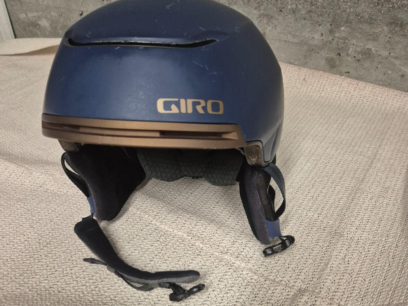 Giro Caschi: Skihelm Giro – Usato da Vella venduto da Platetg13 1