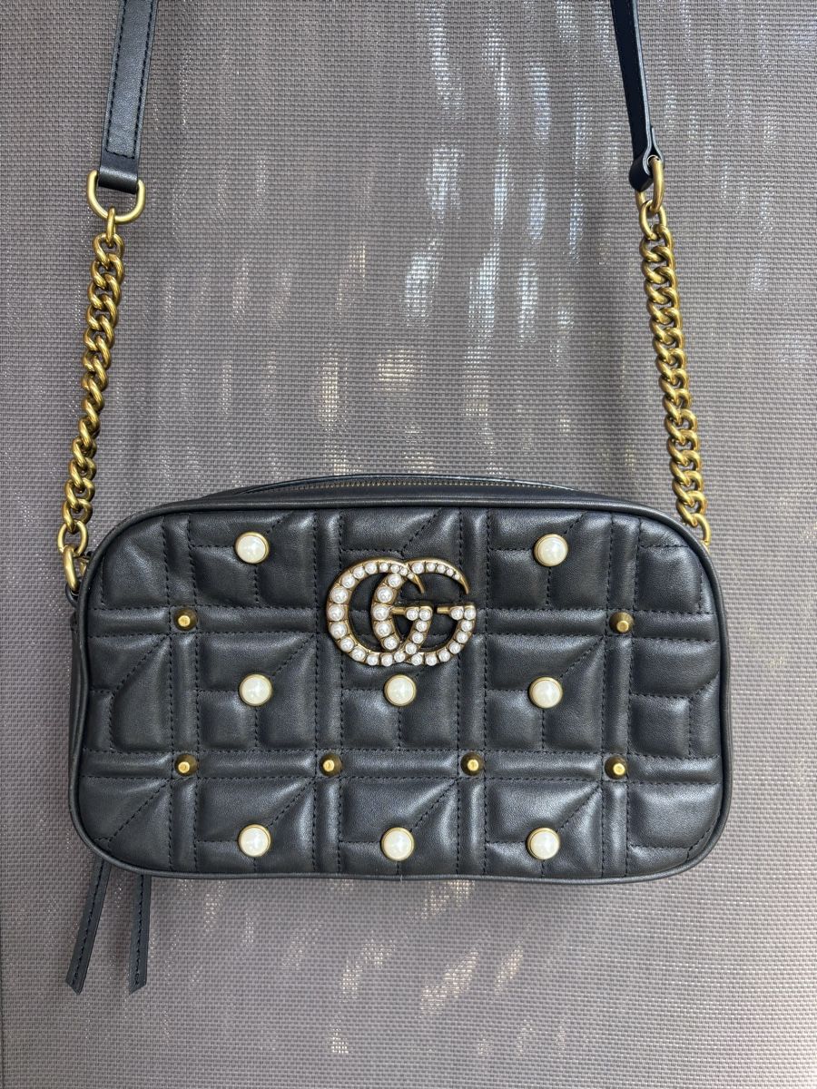 Gucci Sacs femmes: Gucci Ledertasche  mit Perlen – D'occasion à schaffhausen par schogdie 1