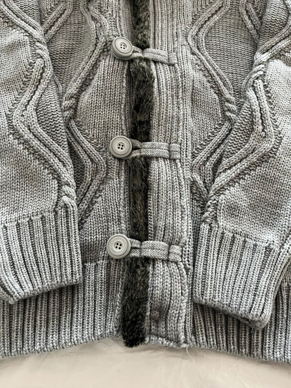 Giacche: Schöne graue Strickjacke / Pullover in Grösse M – Nuovo (secondo la descrizione) da Hohenrain venduto da Kiendan 3