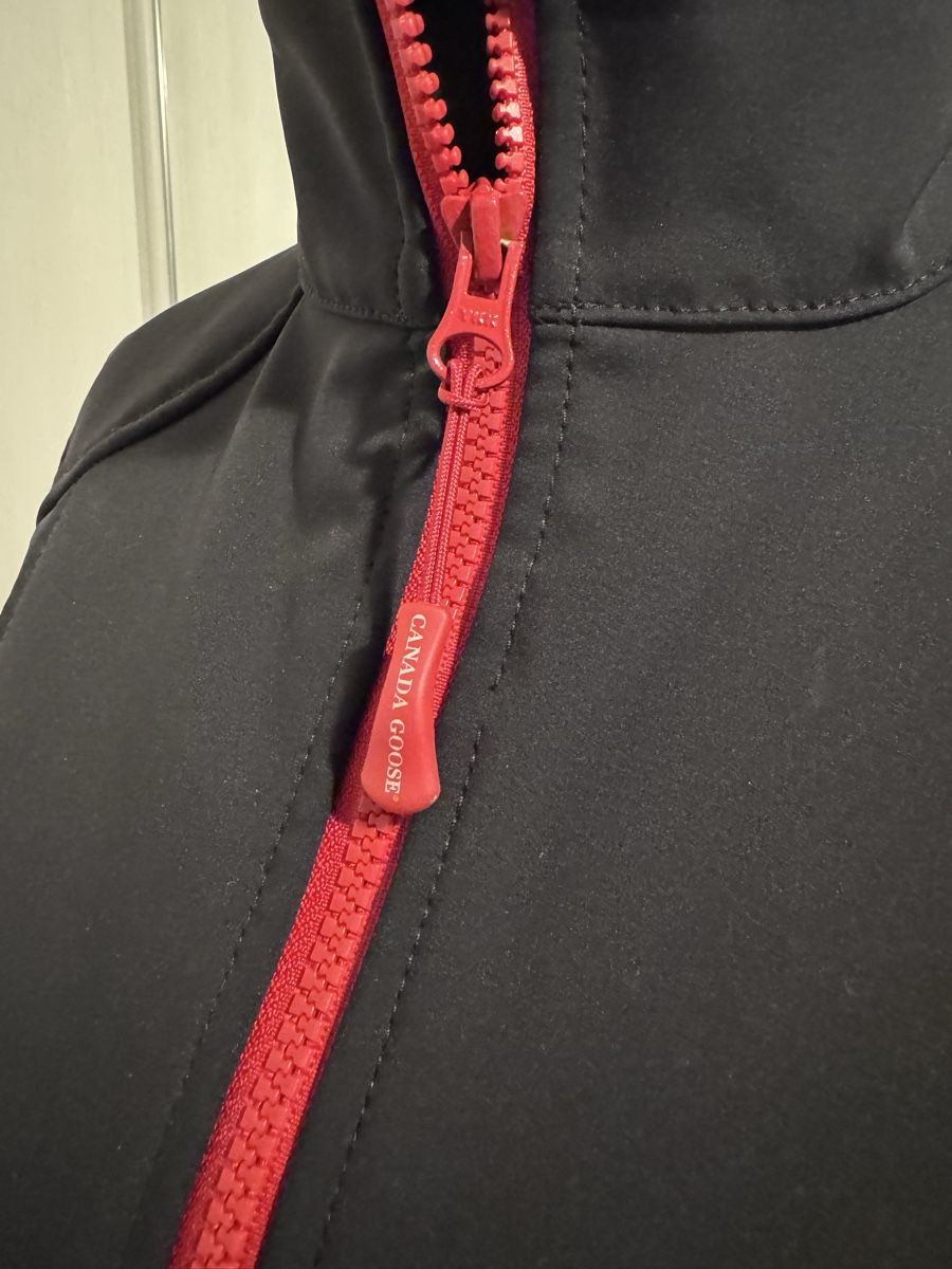 Canada Goose Vestes: Canada Goose Softshell Jacket - Black/Red - Size XS – Neuf (Voir description) à Thalwil par ver_jql9 5