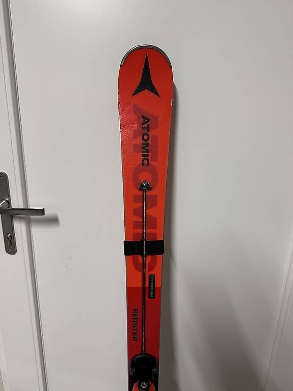 Skis: Atomic Redster S9 165cm – Gebraucht aus Grimisuat von ste_6qjp 1