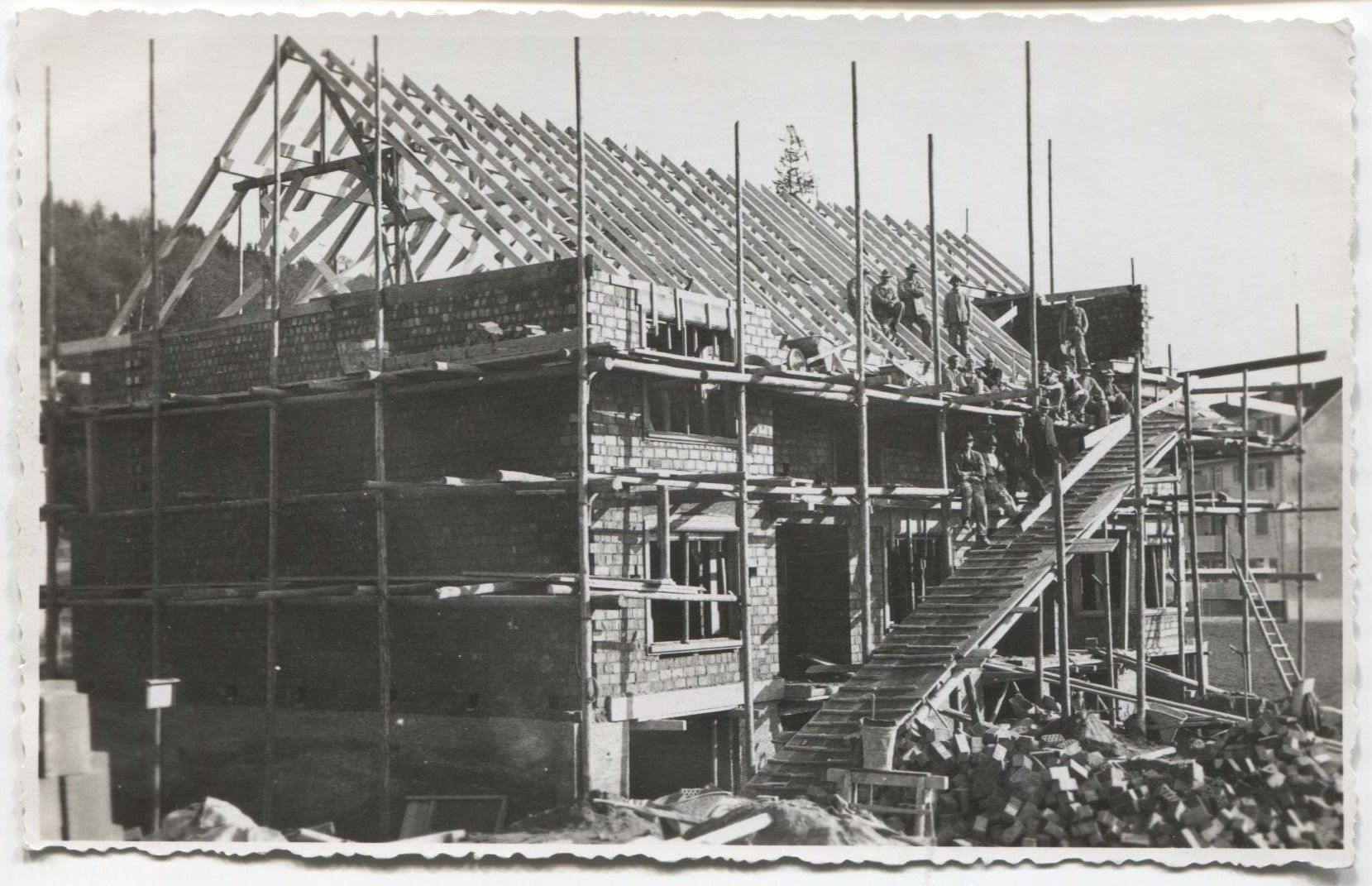 Cartes postales: HAUSBAU 1930 – D'occasion à Wil SG par Clanx