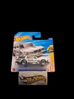 Hot Wheels HW Wagons 2025 Volvo 240 Drift Wagon 3/5 S