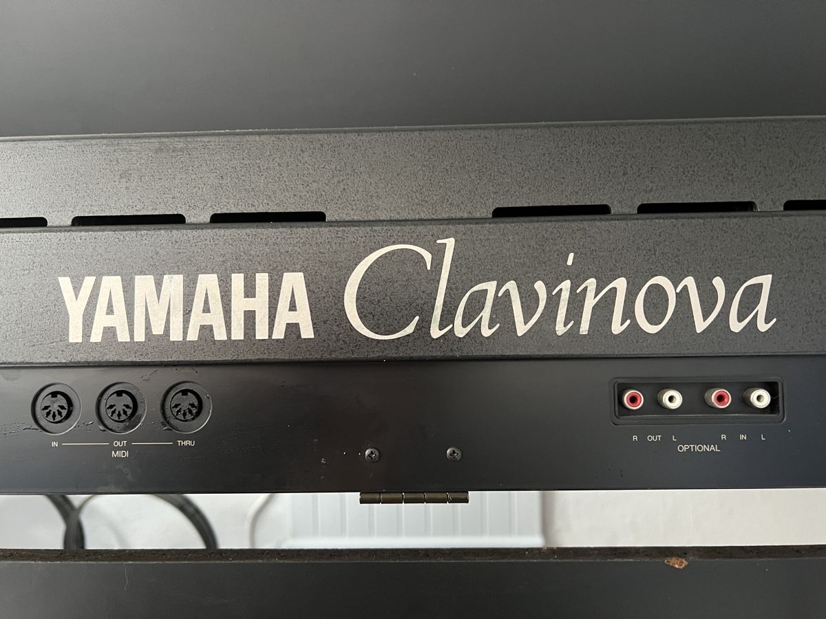Yamaha Musikinstrumente: Yamaha Clavinova CLP 350 – Gebraucht aus Sirnach von Adikrevo 1