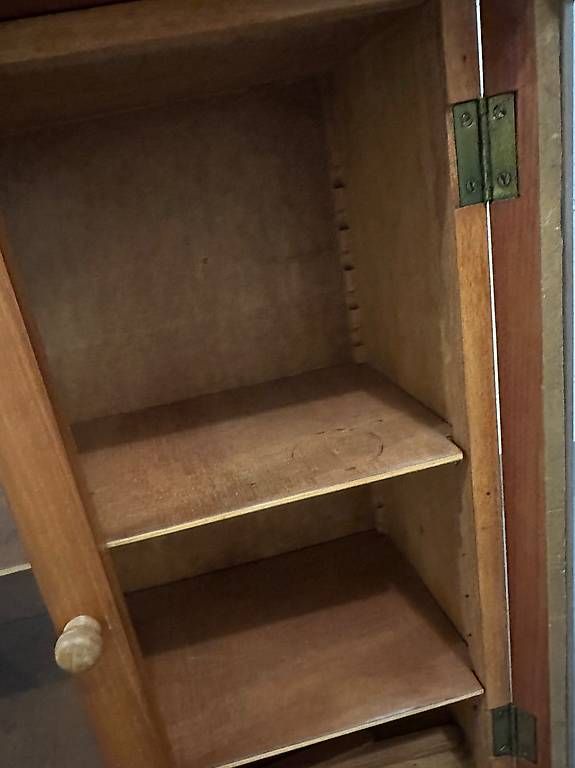 Vetrine: Vitrinenschrank – Usato da Fribourg venduto da mir_k7b9 1