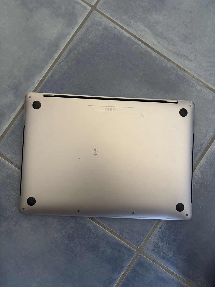 Apple Notebook: Apple MacBook Pro 2018 16GB 13 Zoll – Usato da Triesenberg venduto da gernewieder9497 3