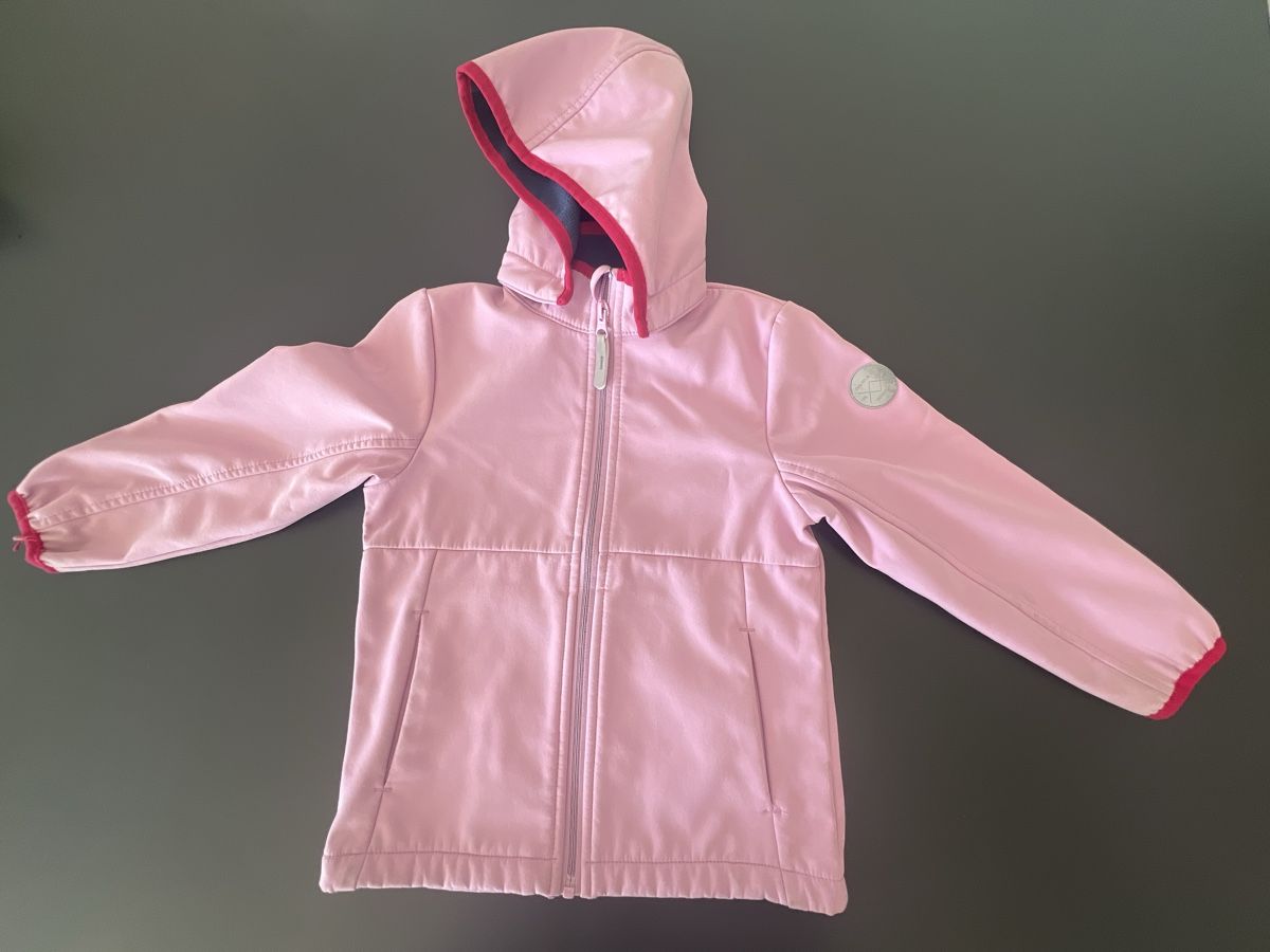 Name It Jacken & Mäntel: Softshell Jacke Pink Grösse 104 – Gebraucht aus Kaltbrunn von franzi54