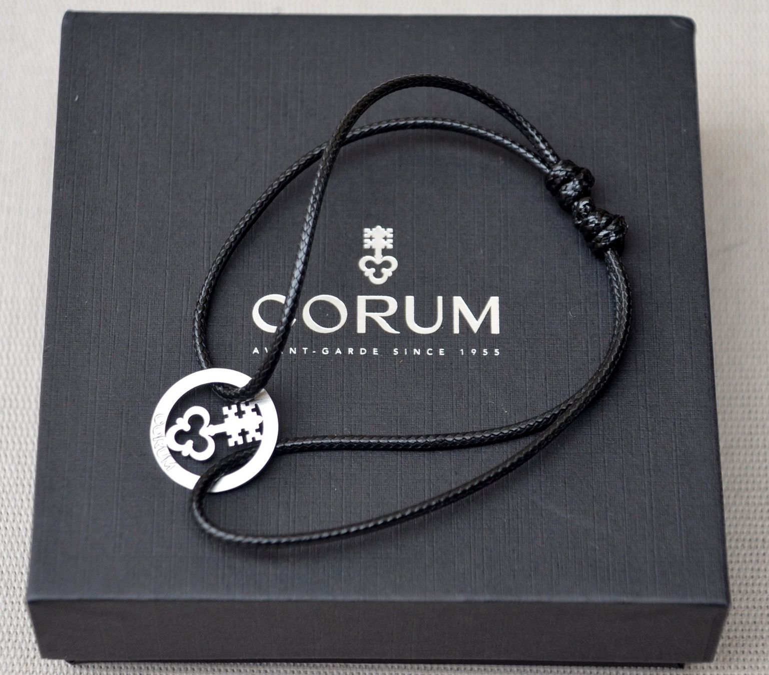 Corum Bracciali & Braccialetti: CORUM Armband / bracelet – Usato da Collonges venduto da arashee