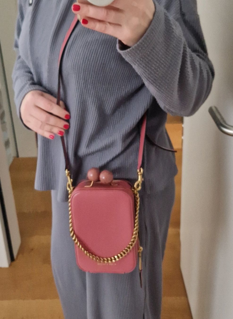 Marc Jacobs Borse da donna: Marc Jacobs Vanity Bag Lachsfarbe – Nuovo e nell'imballaggio originale da Erlinsbach SO venduto da ULIKH 9