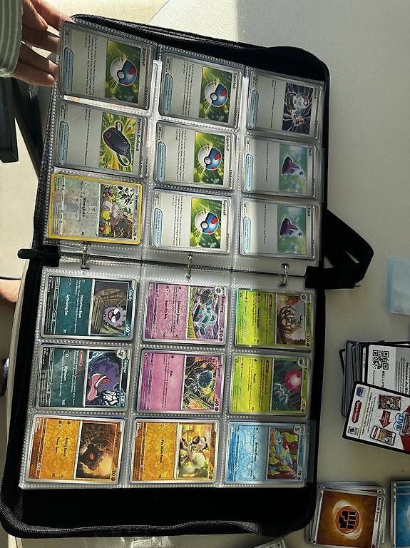 Sammelbilder & Trading cards: Pokemon karten +1200 karten Mit HOLO Karten – Gebraucht aus Obergerlafingen von sero97 3