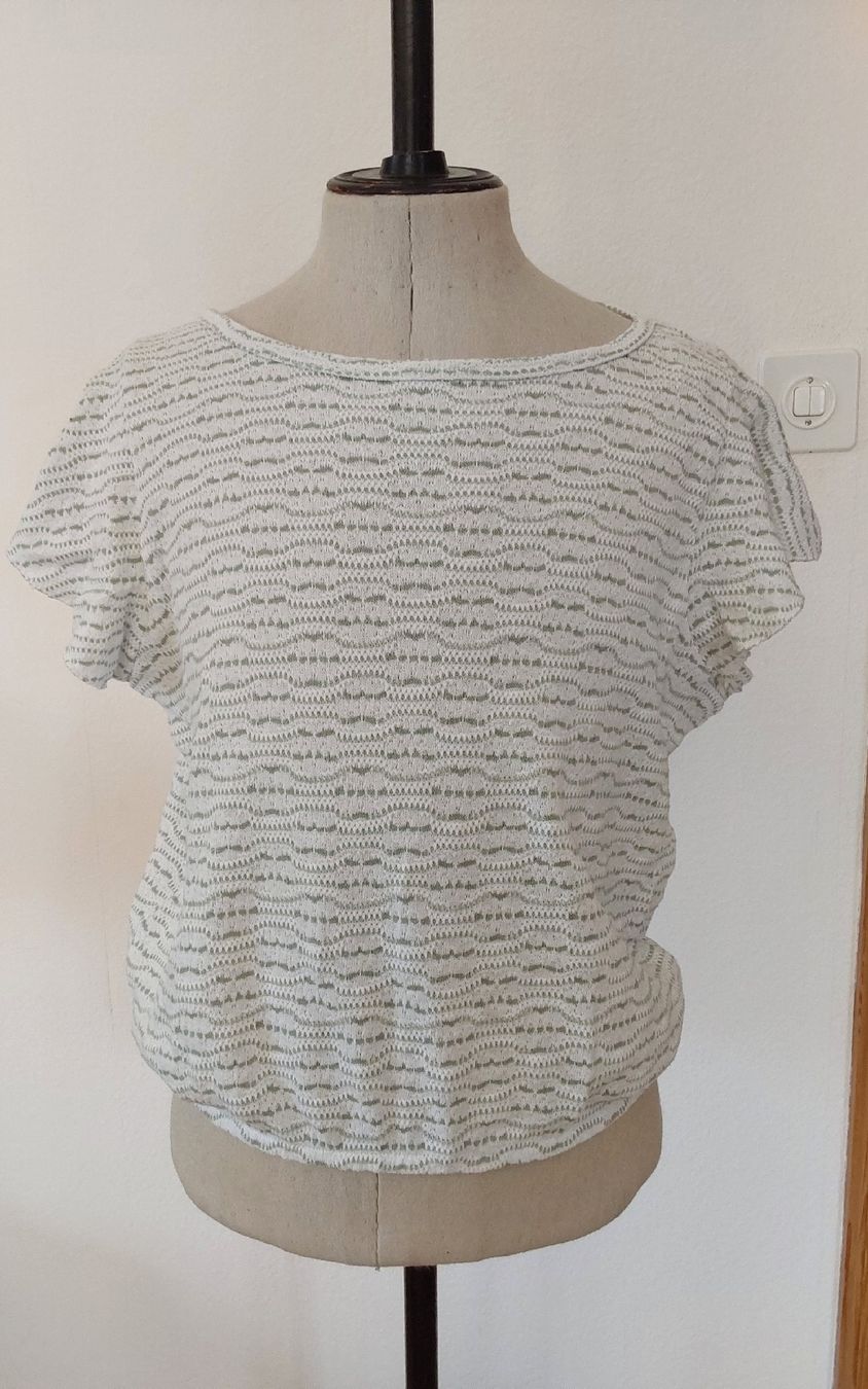Maglioni & Felpe: Sommerpullover Chicorée M – Usato da Köniz venduto da scopello12