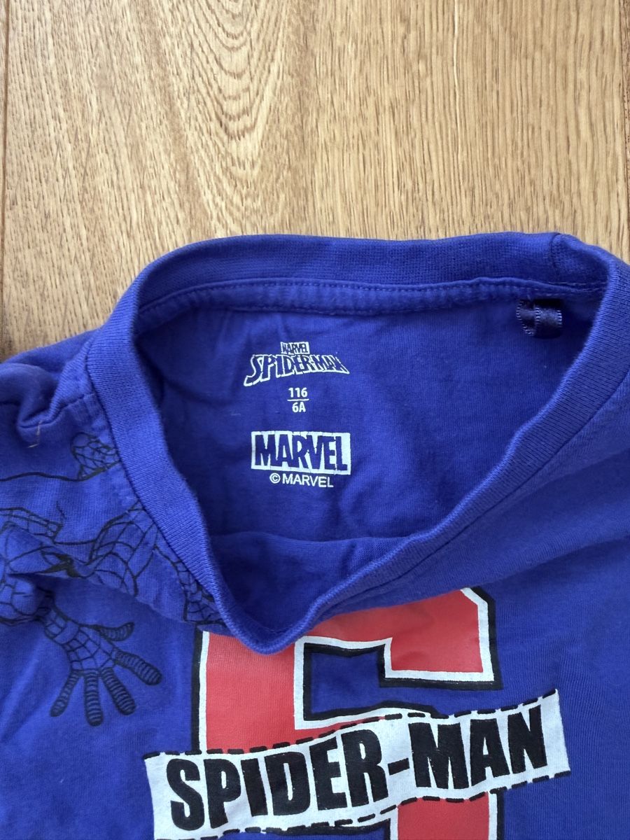 Hemden, T-Shirts & Polos: Marvel - Spider Man Tshirt, Gr. 116 – Gebraucht aus Interlaken von fbnscl 1