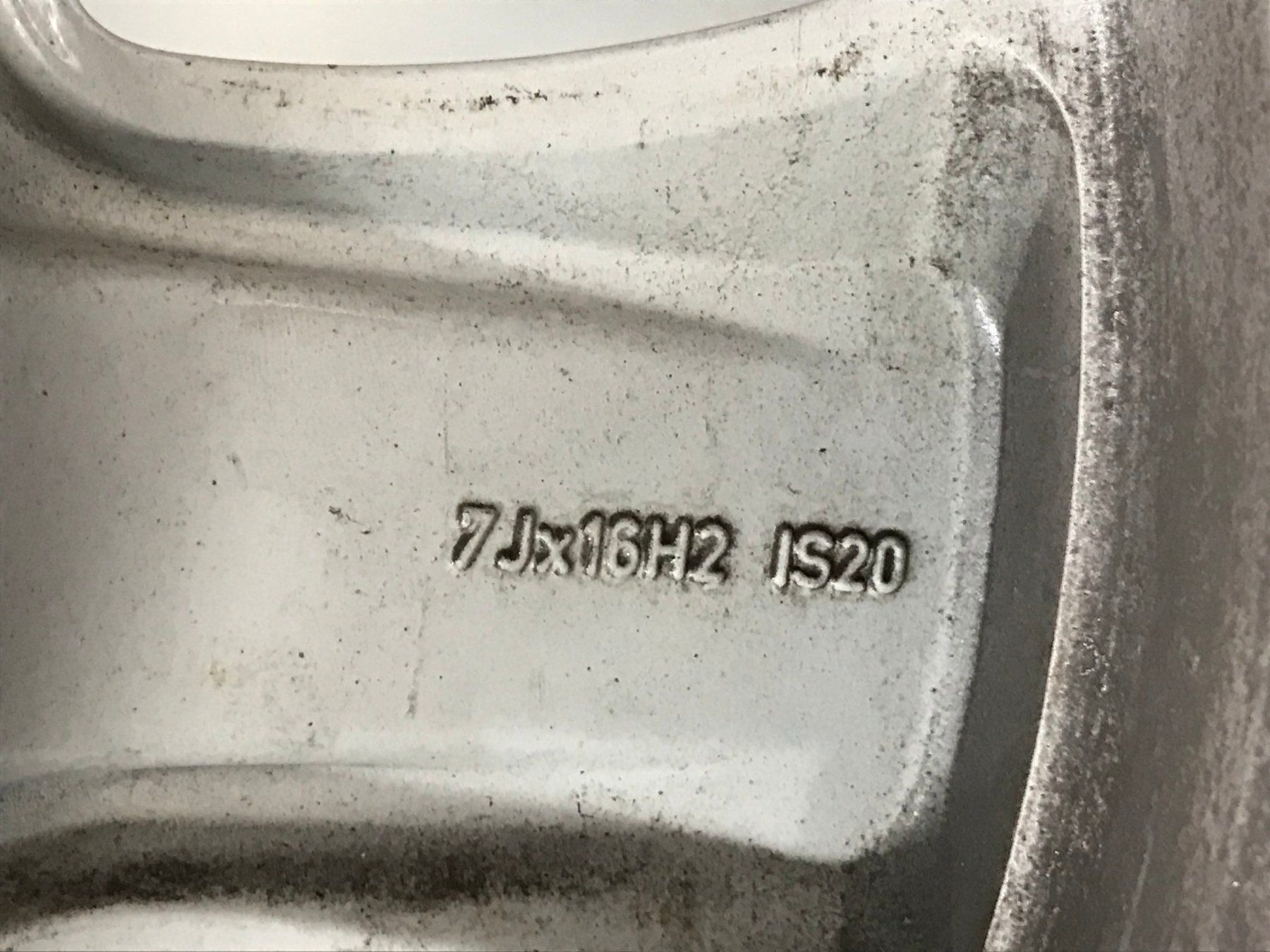 BMW Pneumatici & Ruote complete: 4 X 16 Zoll BMW Sommerräder – Usato da Altstätten venduto da TM-Auto 6