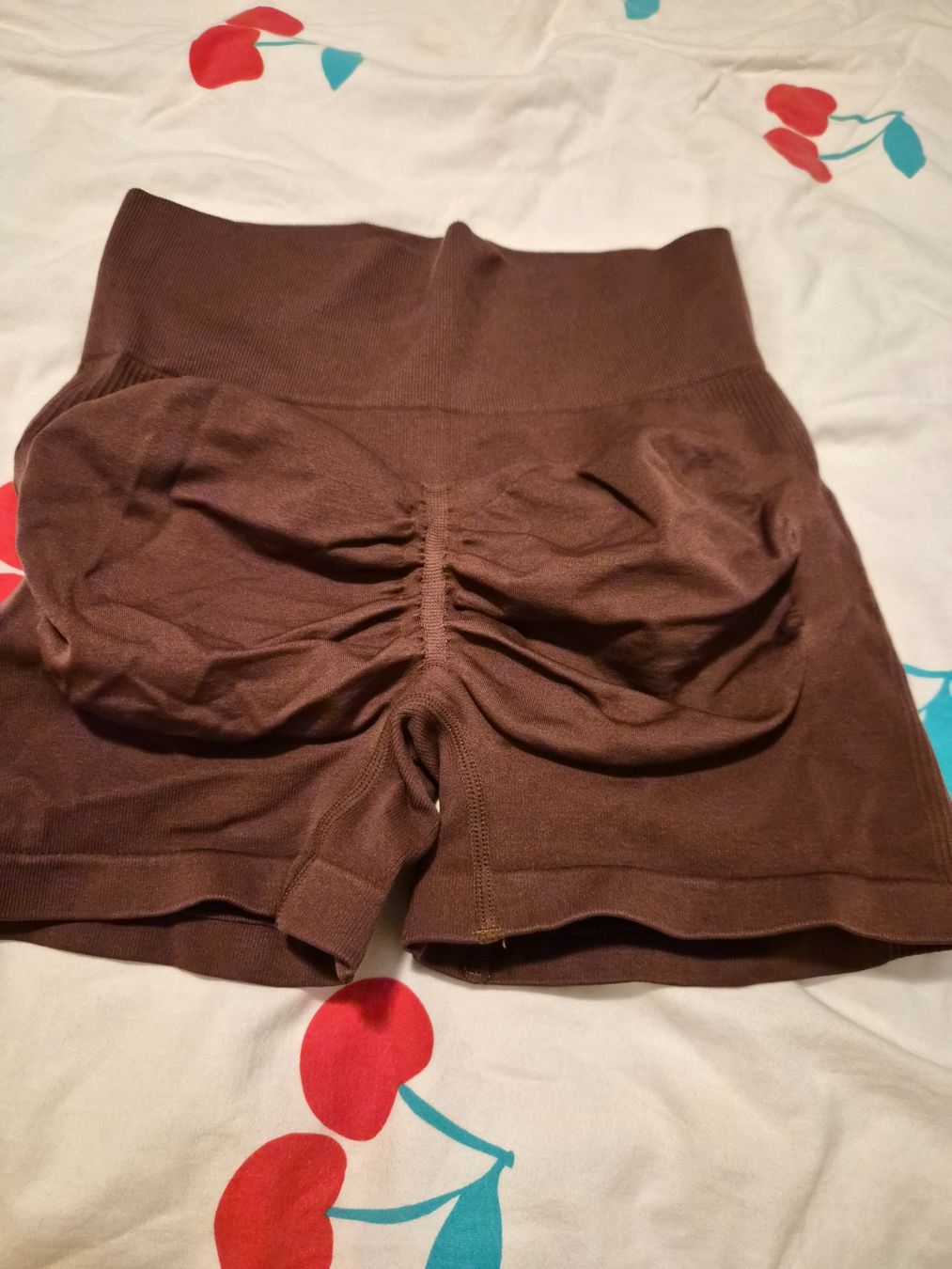 Shein Leggings: GYM SHORTS GR S – Neu (gemäss Beschreibung) aus Dietikon von Eleda 1