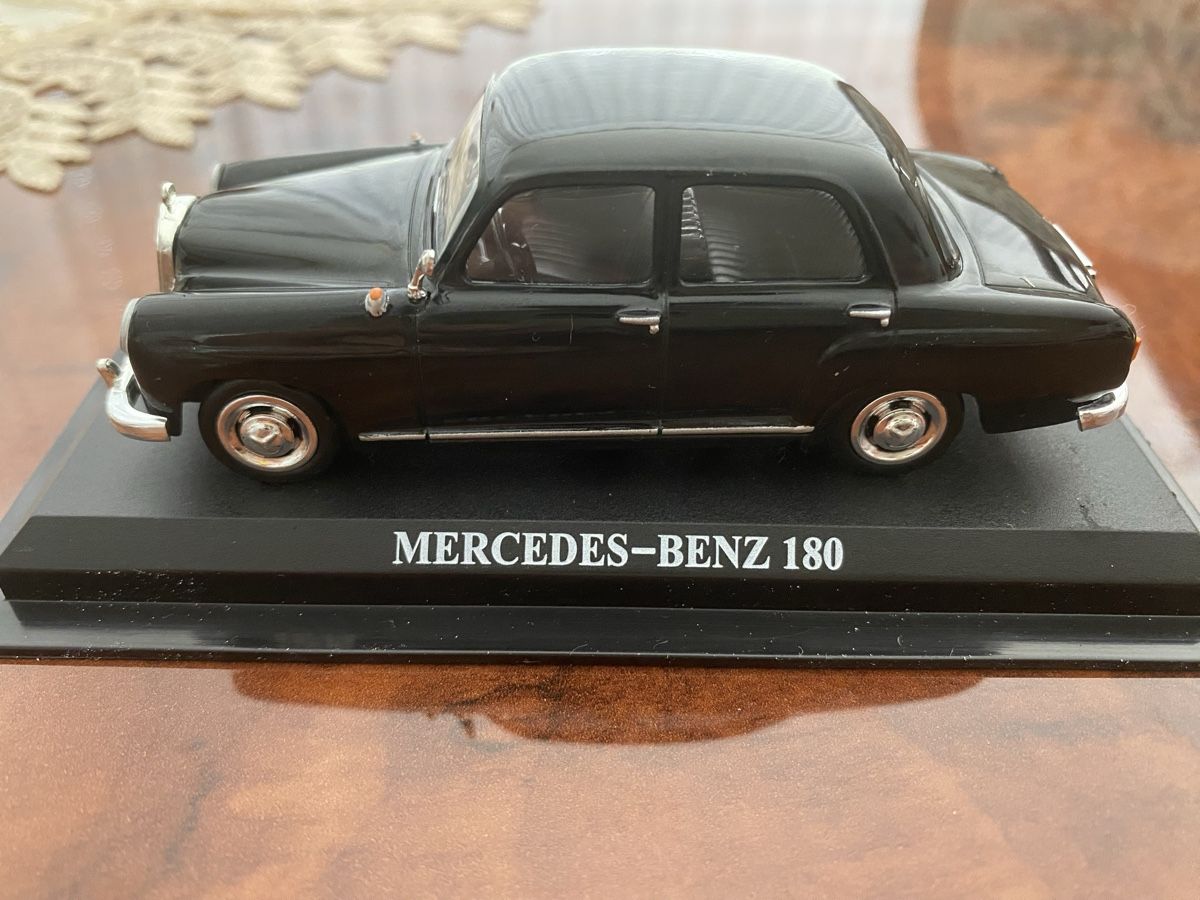 Mercedes-Benz Modellini d'auto: Mercedes Benz 180 – Nuovo e nell'imballaggio originale da St. Margrethen SG venduto da Alfista_159 2