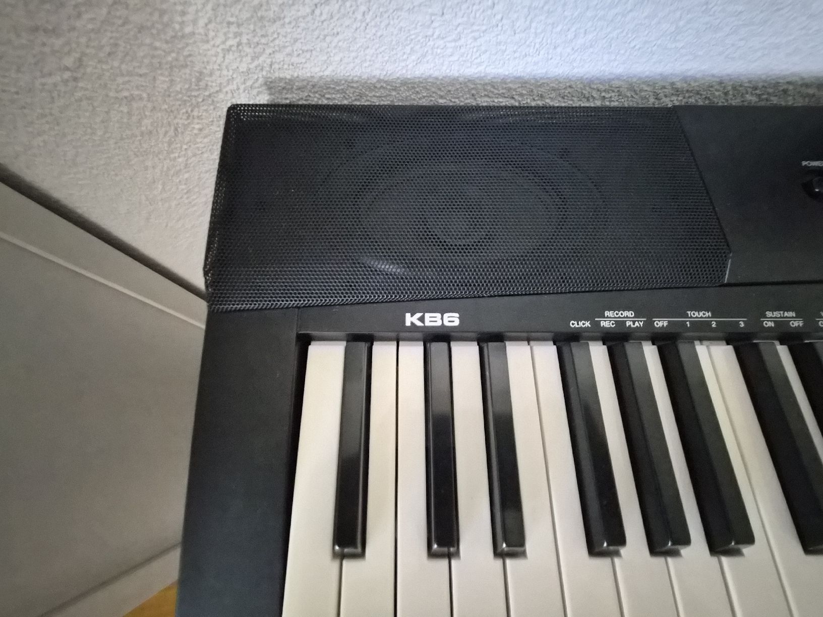 Instruments de musique: Max Music KB6 Digital Piano – D'occasion à Steinmaur par StefanieH1707 2